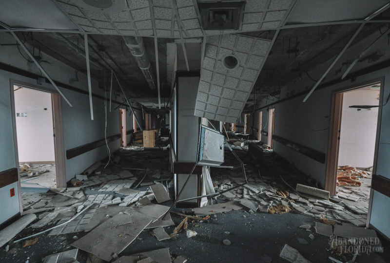 Parkway West Regional Medical Center | Photo © 2014 Bullet, www.abandonedfl.com