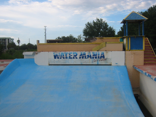 Water Mania - Photo by Dustin Walker, 2006