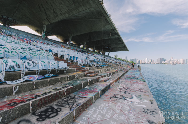 Miami Marine Stadium | Photo © 2014 Bullet, www.abandonedfl.com
